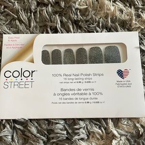 Color Street “Soho-ver It”